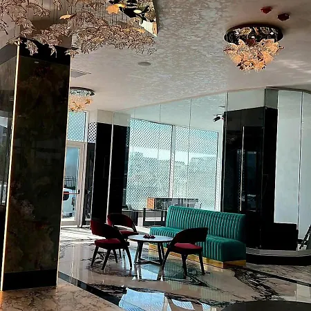 Apartmán Ementi Deluxe *